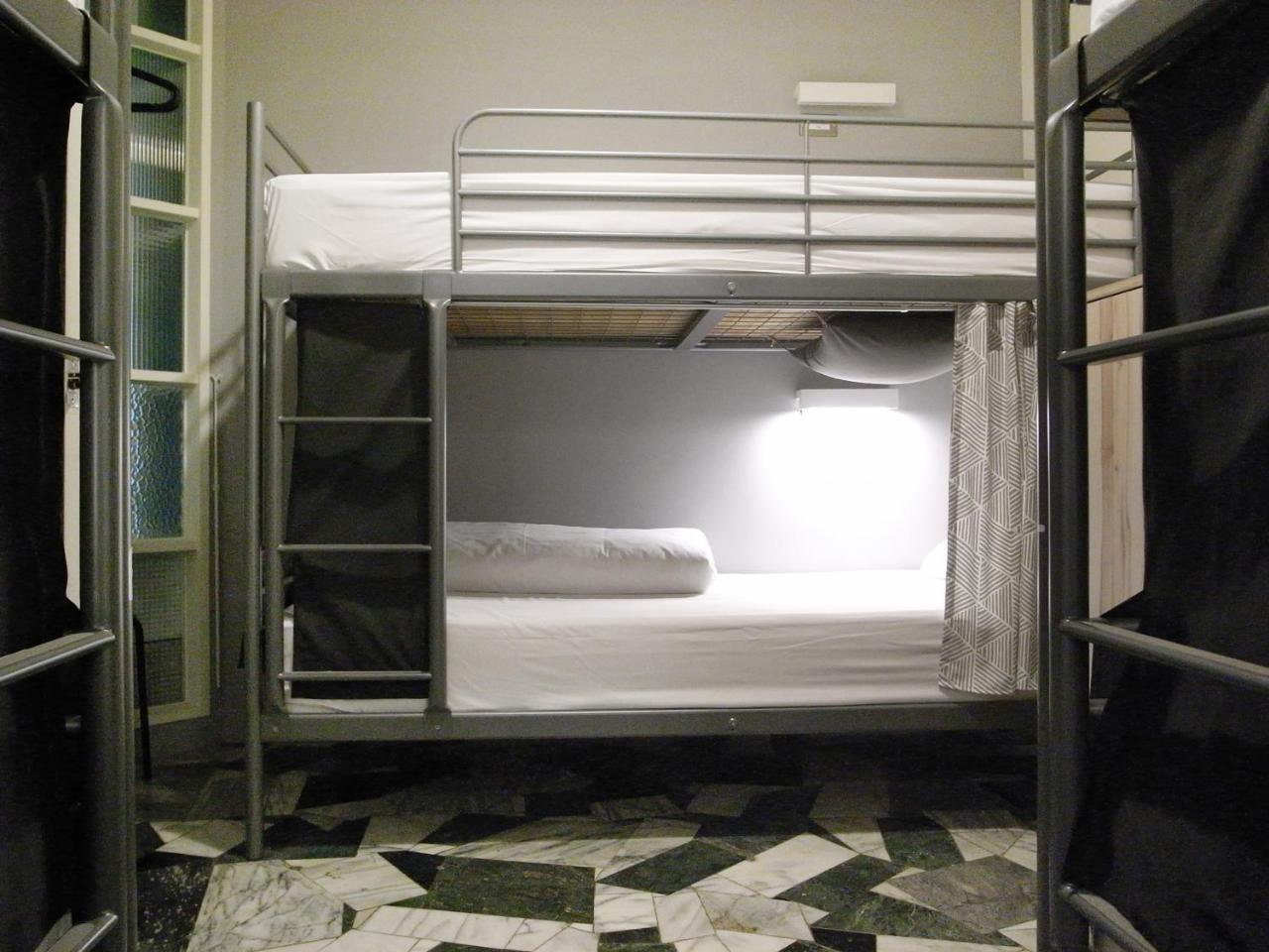 Tainan Gu Hostel ภายนอก รูปภาพ
